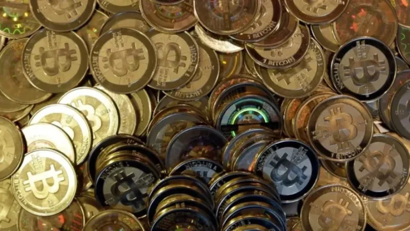 Bitcoin Tumbles, Wiping Out Gains Since Trump’s Election