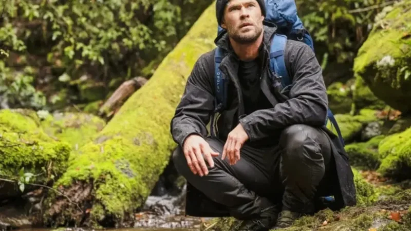 Chris Hemsworth Reveals Concerns Over Sharing Alzheimer’s Risk