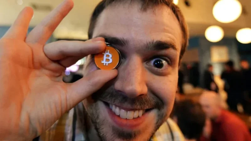 Strategist Reaffirms $45,000 Bitcoin Target Despite Bearish Signal
