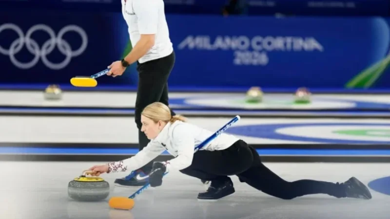Women’s Hockey Begins at 2026 Winter Olympics; USA Curling Beats Norway, Switzerland