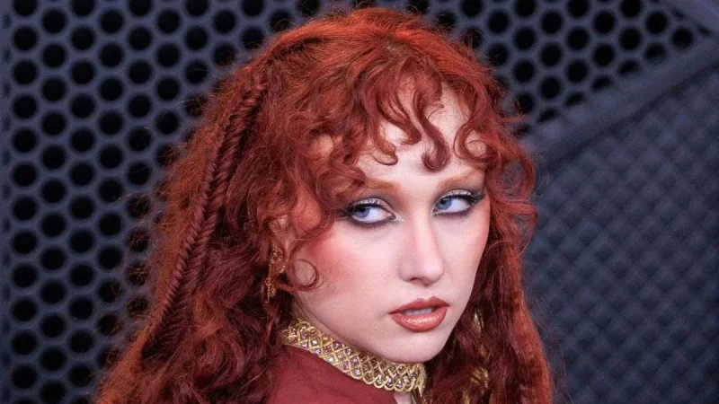 Chappell Roan’s “Nipple-Ring Dress” Becomes the Grammys’ Loudest Fashion Debate After She Shrugs Off the Backlash