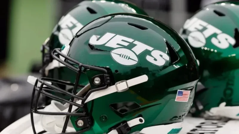 Former Teammate Urges Jets to Avoid Signing This Quarterback