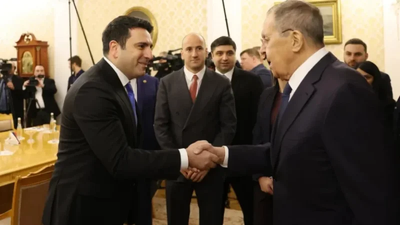Lavrov Denounces Claims of Russian Meddling in Armenian Elections