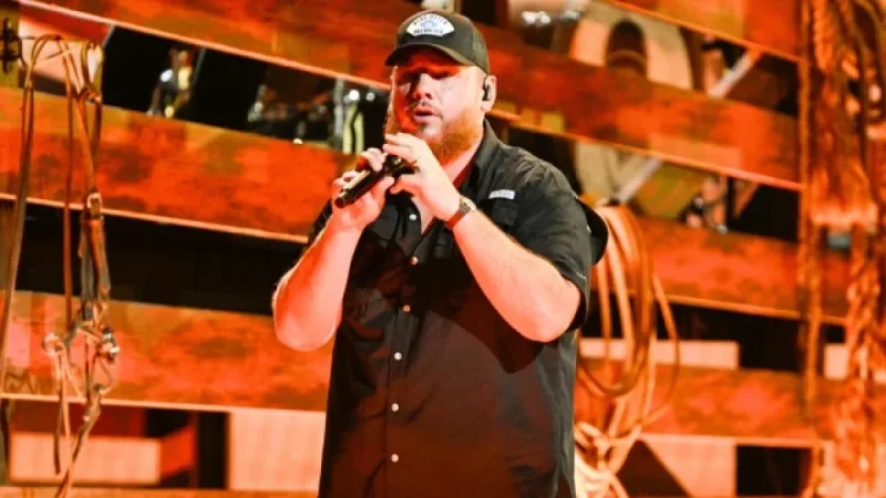 Luke Combs Cancels Super Bowl Performance, Explains Decision