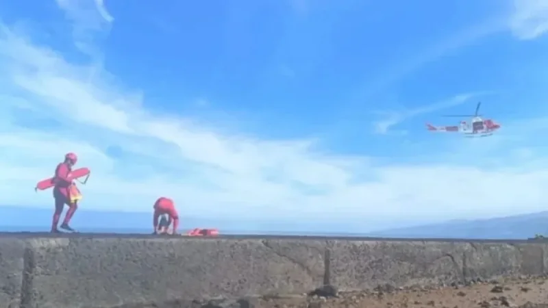Tourist Fatality Raises Alert for 20ft Waves in Canary Islands