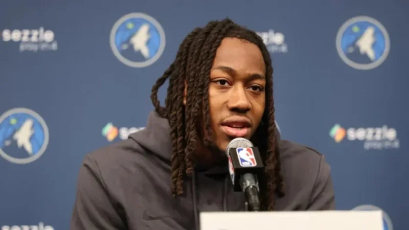 7 NBA Teams Improved at Trade Deadline, 3 Declined