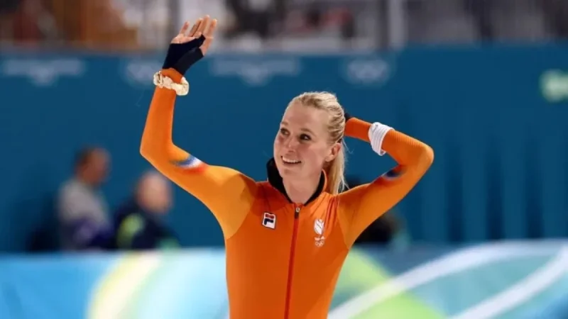 Conijn Secures Second After Five Races in Olympic 3,000 Meter