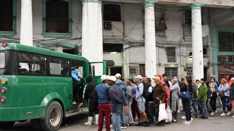 Cuba Implements Four-Day Workweek Amid Energy Crisis