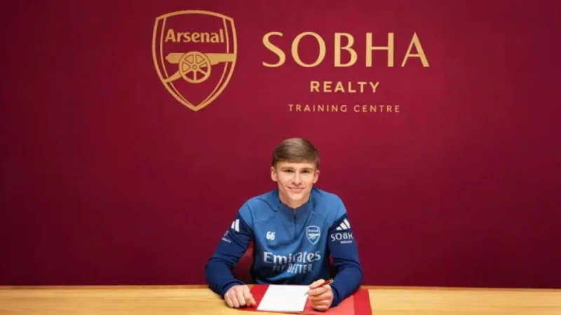 Evan Mooney Transfers to Arsenal from St Mirren