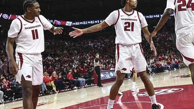 Karter Knox, D.J. Wagner Doubtful for Arkansas vs. Mississippi State Basketball
