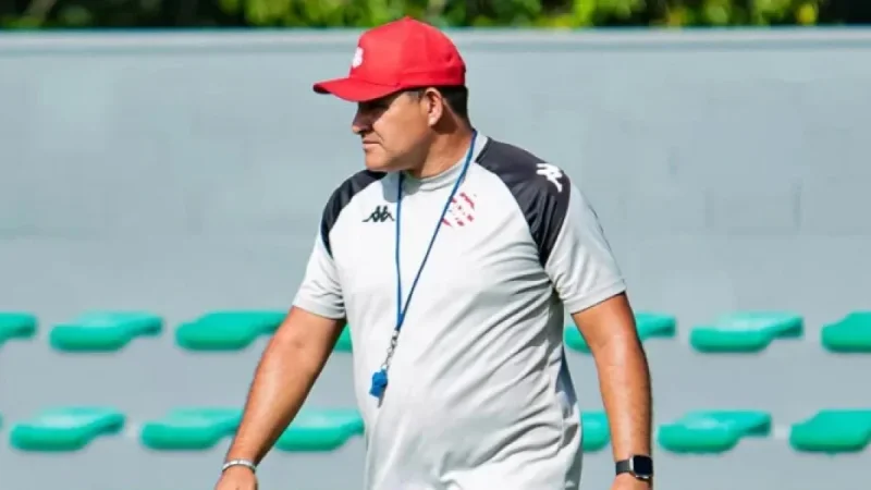 Flávio Tinoco Rallies Alvirrubra Fans for “Bangu Day” Event
