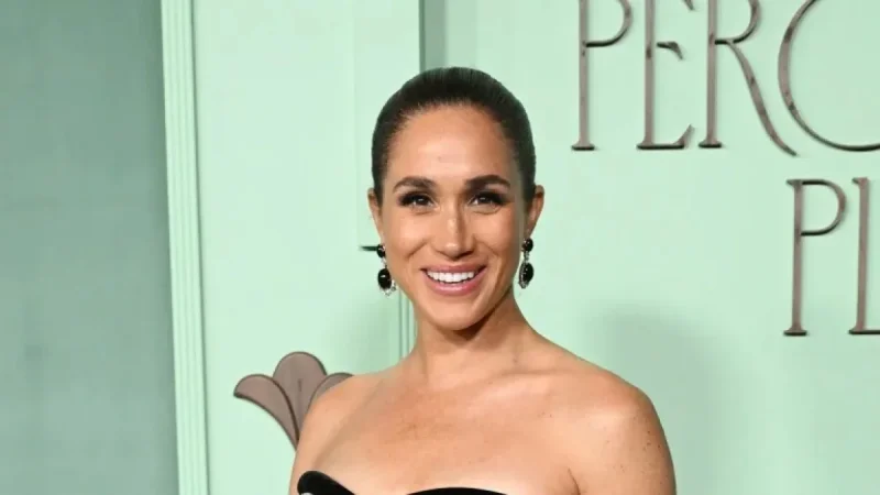 Meghan Markle Dazzles Solo in Old Hollywood Glamour at Pledge Gala
