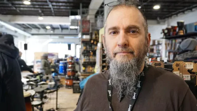 Steve’s Music to Shut Most Ontario, Quebec Locations After 60 Years