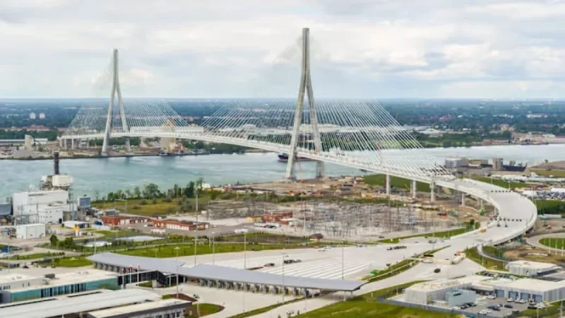 Trump Vows to Block New Detroit-Canada Bridge Opening