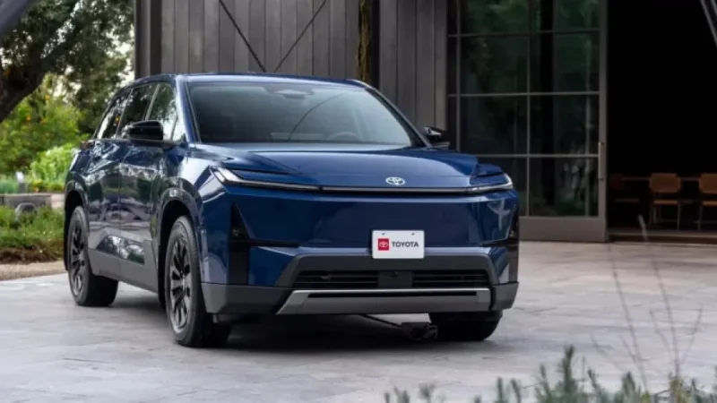 Explore the 2027 Toyota Highlander’s Exterior in Detailed Photo Gallery