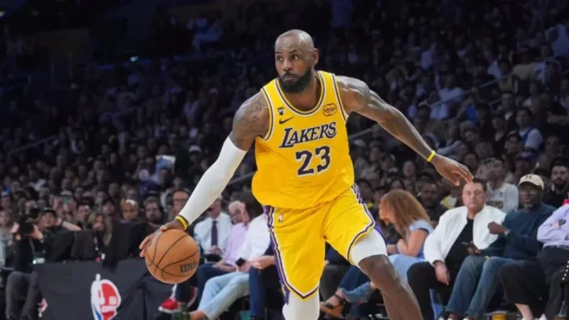 Lakers Sideline James, Snap All-NBA Streak Due to Foot Injury