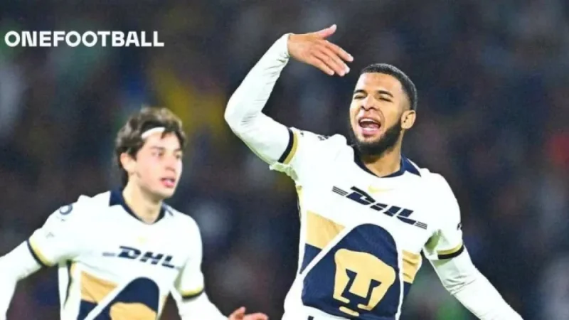 Pedro Vite Scores Stunning Free Kick Against Pumas in Concachampions