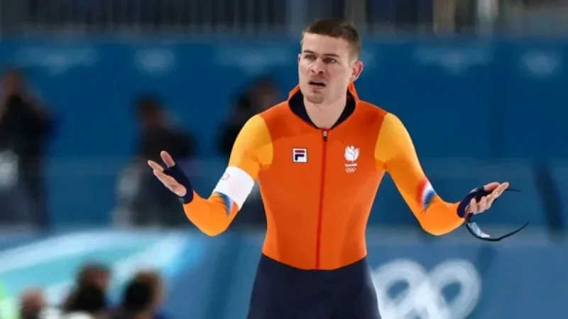 Stolz Wins Gold, De Boo Takes Silver, Nuis Sixth; Wennemars Fails to Improve