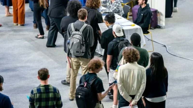U.S. Adds 130,000 Jobs; Labor Market Growth Stalls in 2025