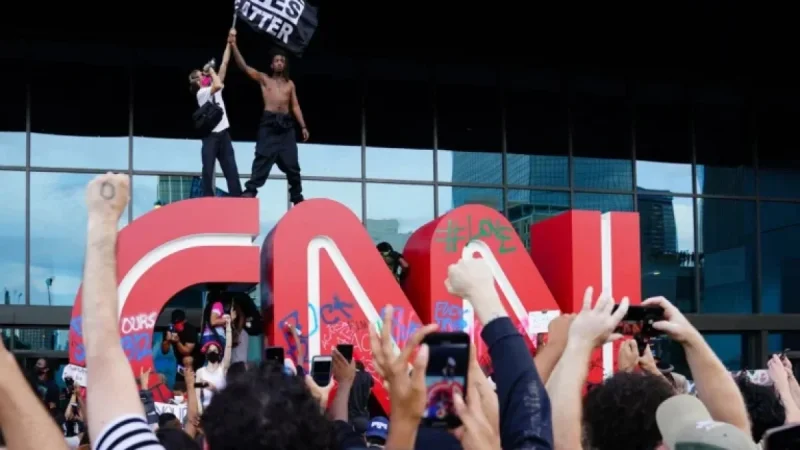 CNN Audience and Relevance Plummet by Nearly Half Over 8 Years