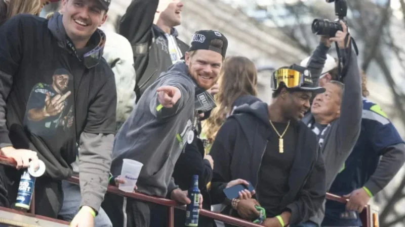 Sam Darnold and Seahawks Thrill 700k Fans at Super Bowl Parade