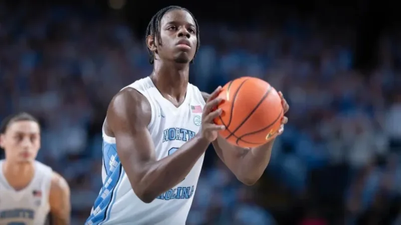 Caleb Wilson Sidelined by Left-Hand Fracture
