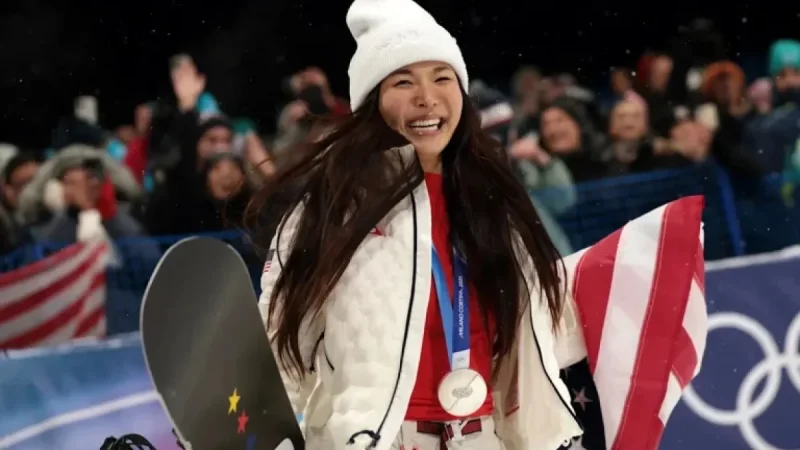 Chloe Kim Triumphs Under Pressure in 2026 Winter Olympics Halfpipe Final