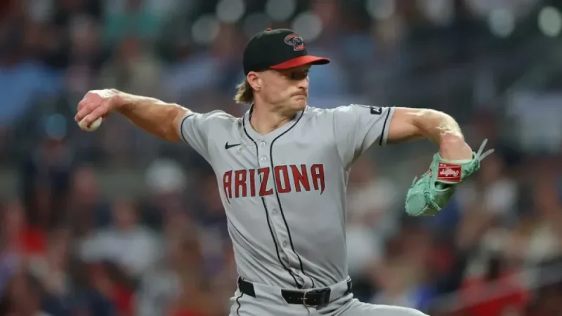 Cubs Sign Free-Agent Reliever Shelby Miller to Multi-Year Deal