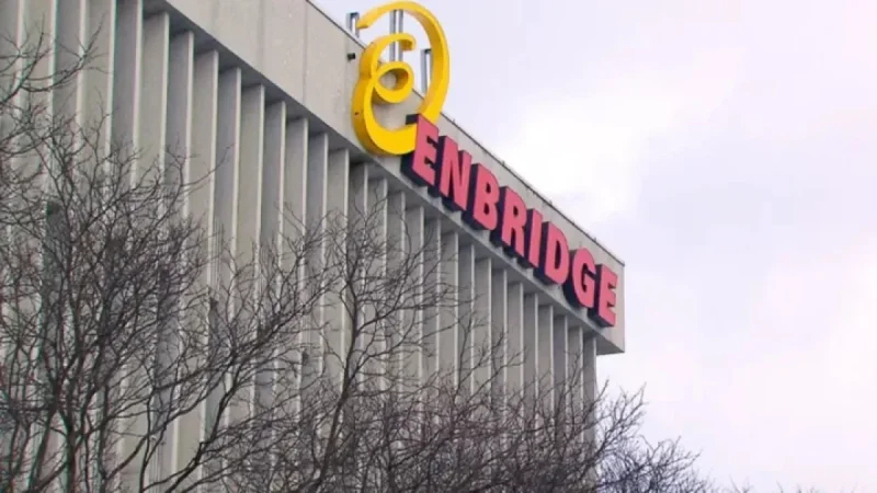 Enbridge Exceeds Quarterly Profit Forecasts Amid Strong Natural Gas Demand
