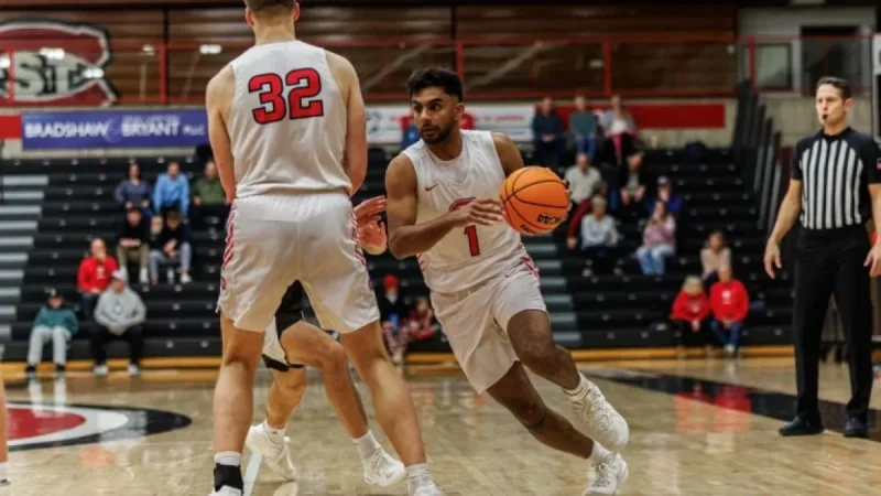 Huskies Secure Thrilling 67-64 Victory Against Wayne State