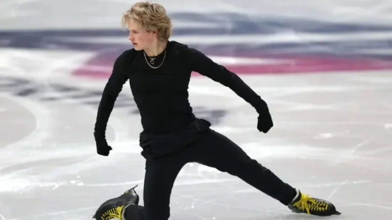 Ilia Malinin, ‘Quad God,’ Links to NHL via Skate Laces