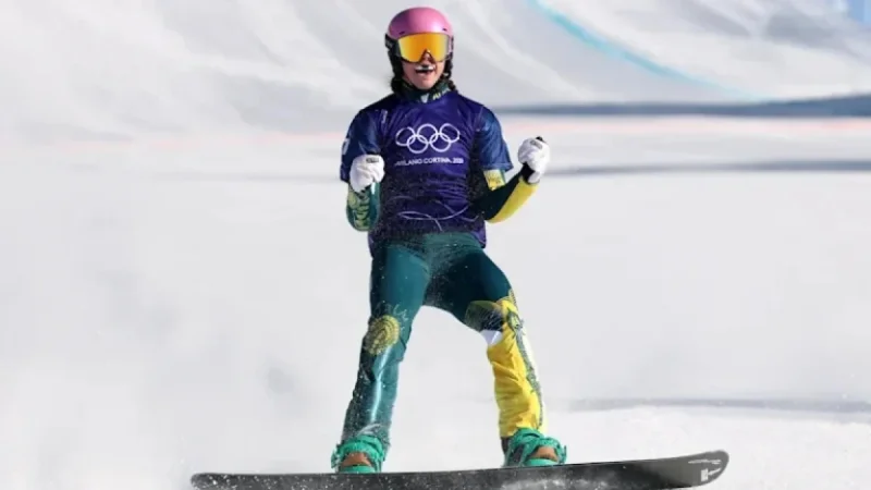 Josie Baff Triumphs in Snowboard Cross to Claim Gold