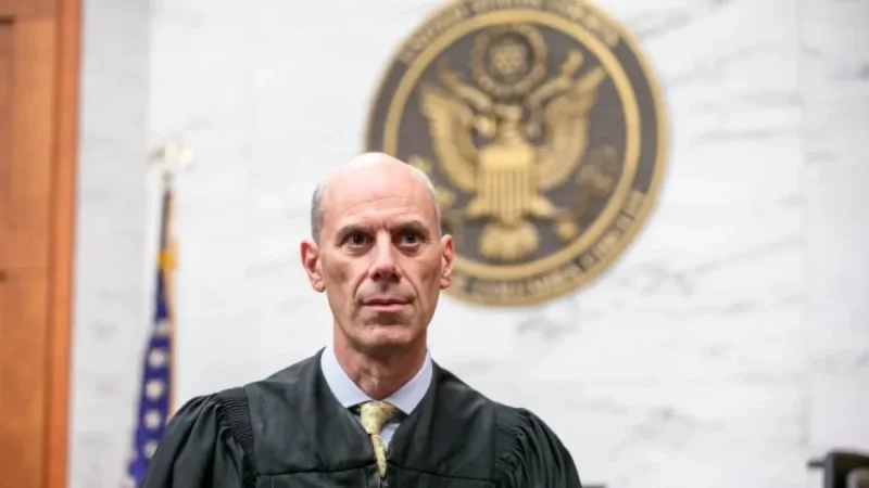 Judge Orders Venezuelan Migrants’ Return from El Salvador under Alien Enemies Act