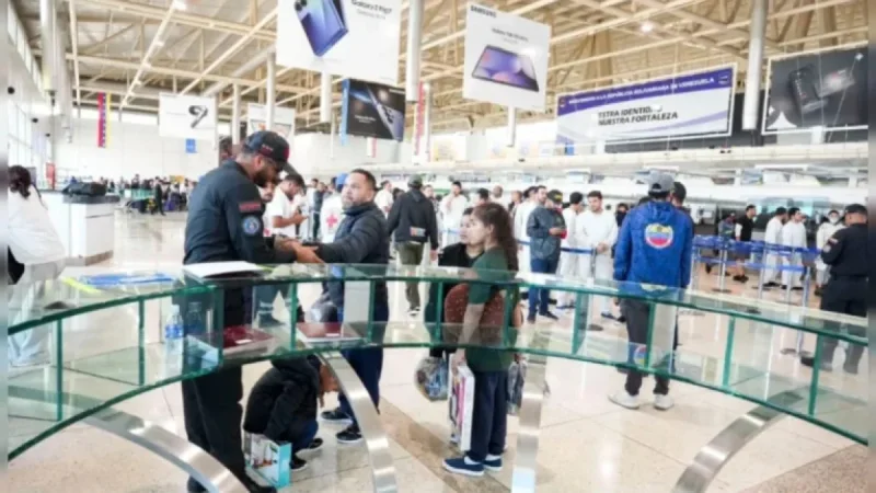 Plan Vuelta a la Patria Brings 109 Venezuelans Home from Miami