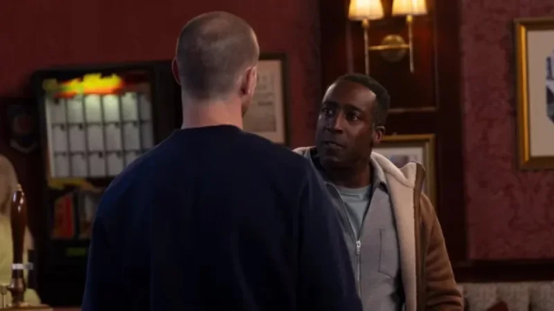 Carl Unveils Shocking Bombshell to Ronnie on Coronation Street