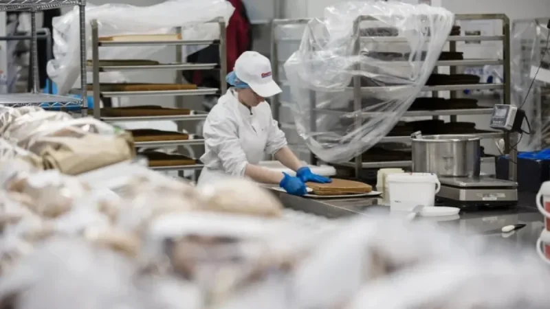 Costco Introduces Mobile App for Custom Cake and Deli Tray Orders