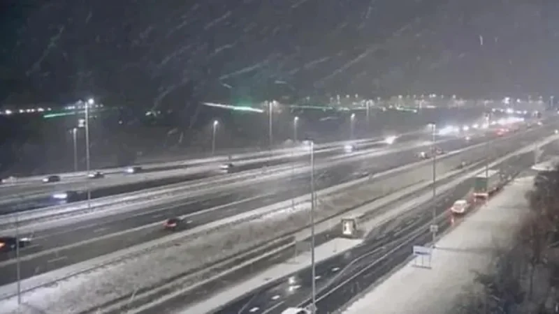 European Air Travel Halted by Snowstorms and Strikes