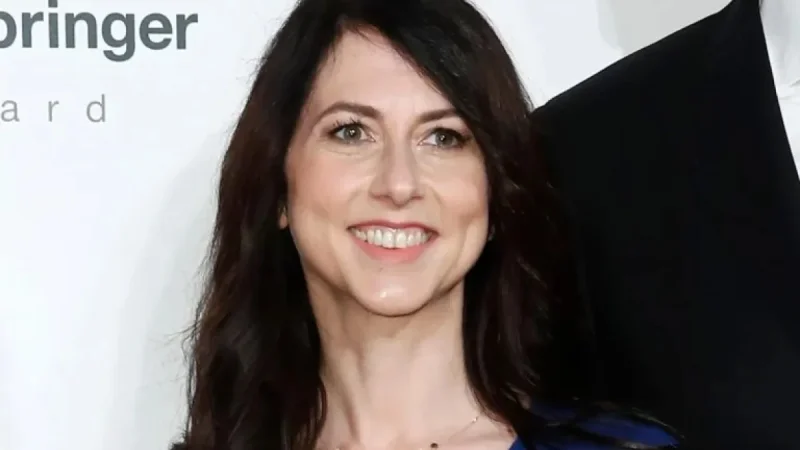 MacKenzie Scott’s College Loan Leads to Billion-Dollar Philanthropy