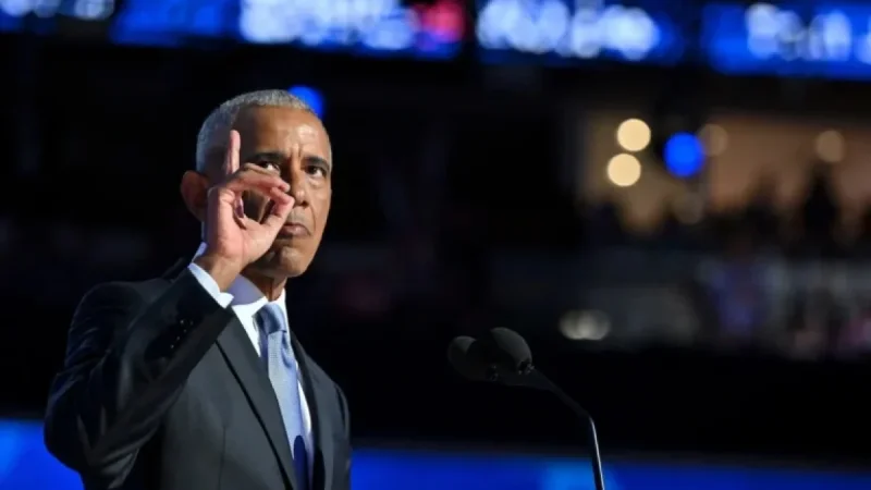 Obama Suggests Aliens Exist, Later Clarifies He’s Speculating