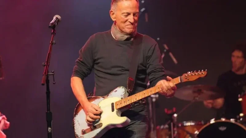 Bruce Springsteen and The E Street Band Launch U.S. Tour in Pittsburgh