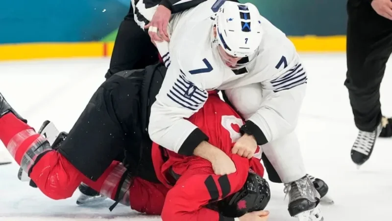 France Suspends Olympic Hockey Player for Fighting
