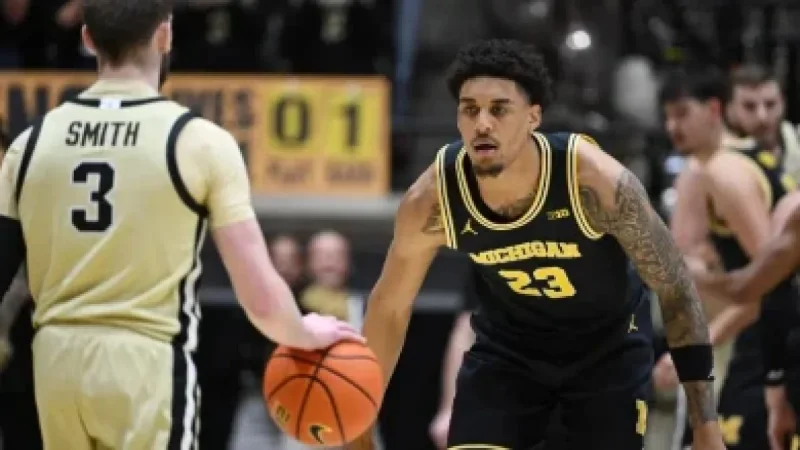 Nebraska Cornhuskers vs. Iowa Hawkeyes: Odds, Expert Picks, and Projections