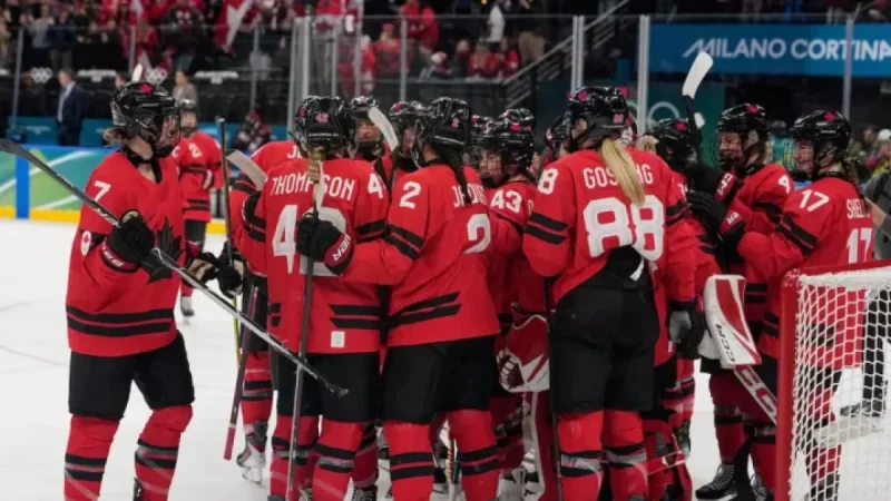 Ford Directs Minister to Allow Ontario Students to Watch Hockey in School