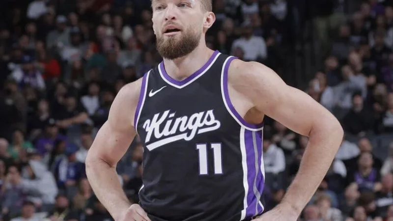 Kings’ Sabonis Undergoes Knee Surgery, Ending Season