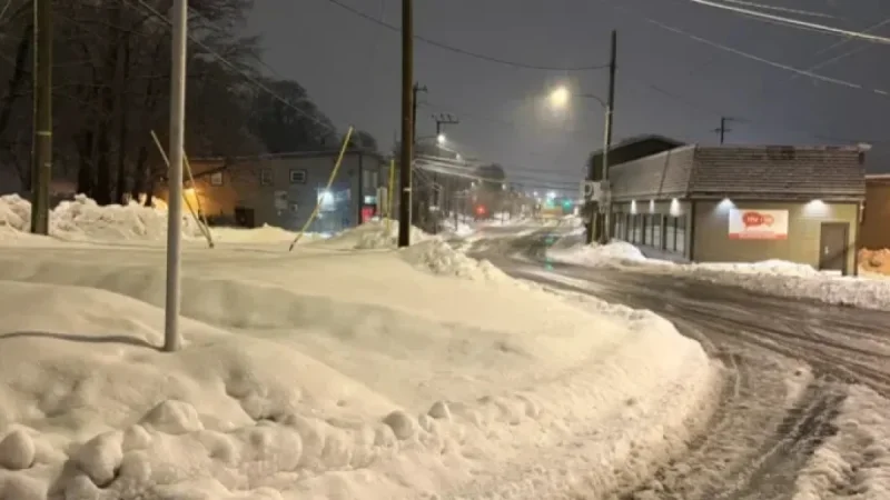 Metro Snowstorm Clean-Up Delays Commutes, Crews Work to Restore Order