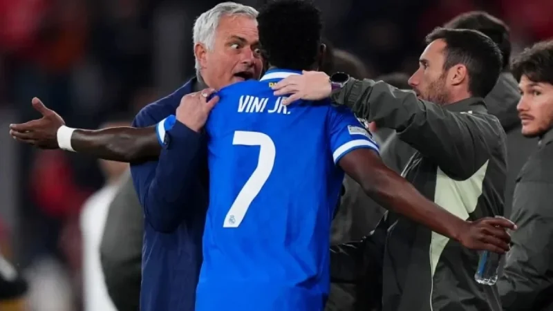 Mourinho Missed Leadership Opportunity, Opted for Excuses Instead