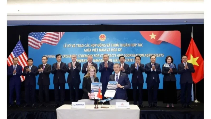 Vietnam Airlines Secures Order for 50 Boeing 737 MAX Jets