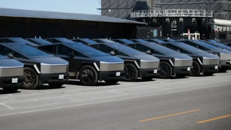 Tesla Cuts Cybertruck Prices to Boost Sales of Unpainted Models