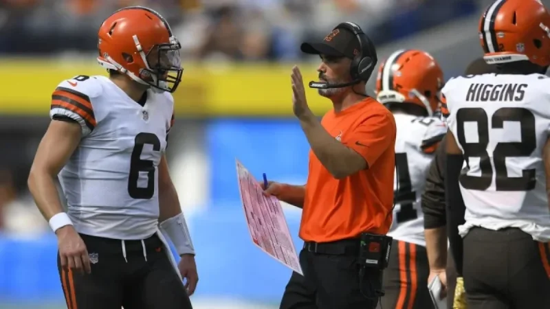 Baker Mayfield Minimizes Tension with Rival Coach Kevin Stefanski
