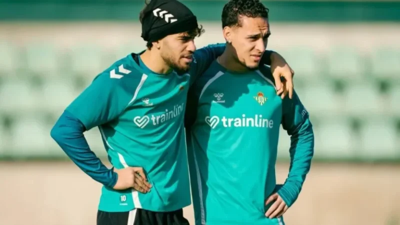 El Betis Hosts Rayo in Pursuit of Record-Breaking Win